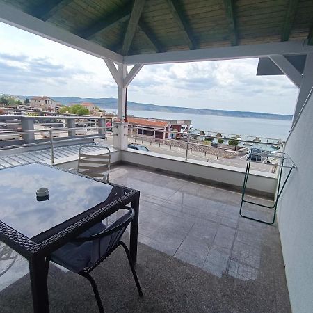 Apartmani Centar Starigrad Paklenica Buitenkant foto